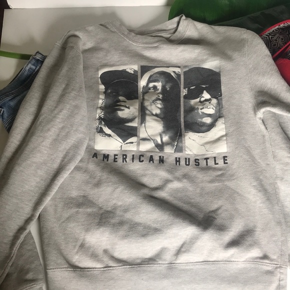 Gray sweatshirt with American Hustlers - Picture 2 of 4